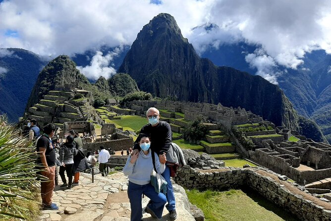06 days 05 nights Cusco Machupicchu and Rainbow Mountain package - Day 6: A simple airport transfer