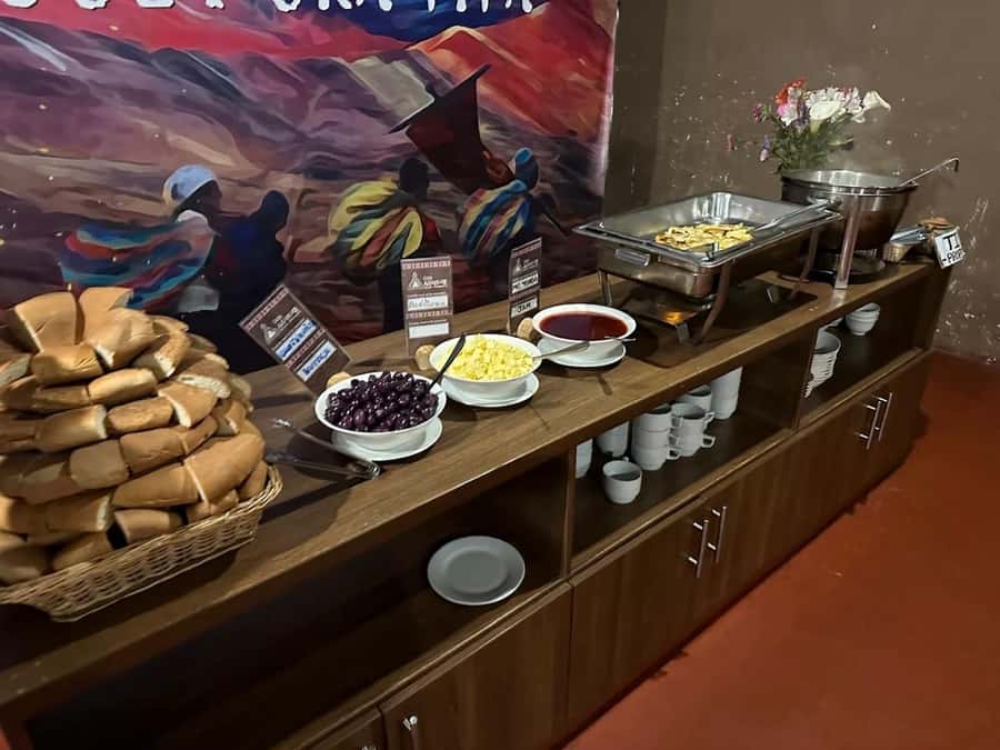 1-day excursion to Palcoyo Mountain + Breakfast and Lunch - What to bring for a cold, demanding day