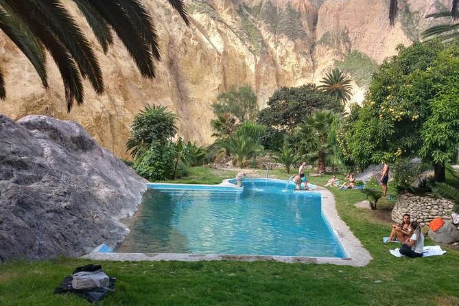 2 Day 1 Night Trek / Colca Canyon - The guide, group, and walking support