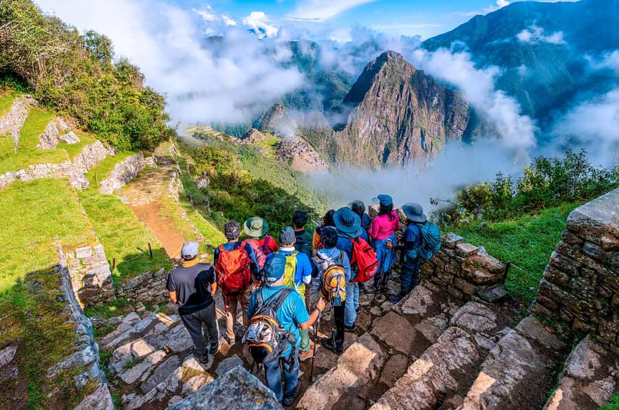 2-Day Inca Trail Hike to Machu Picchu & Panoramic Train - Key points at a glance