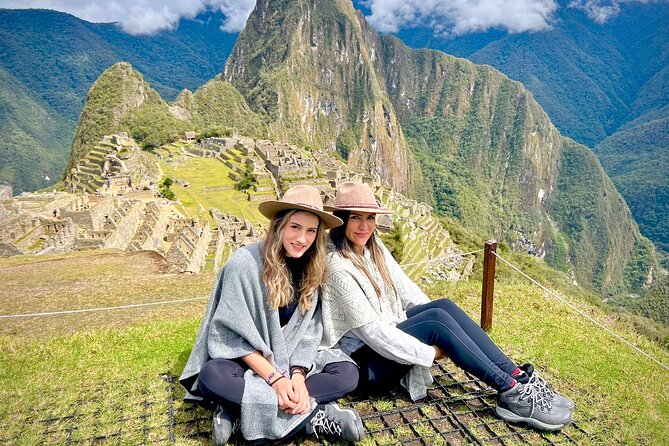 2-Day Machu Picchu Tour by train from Cusco ( All included ) - An evening in Aguas Calientes