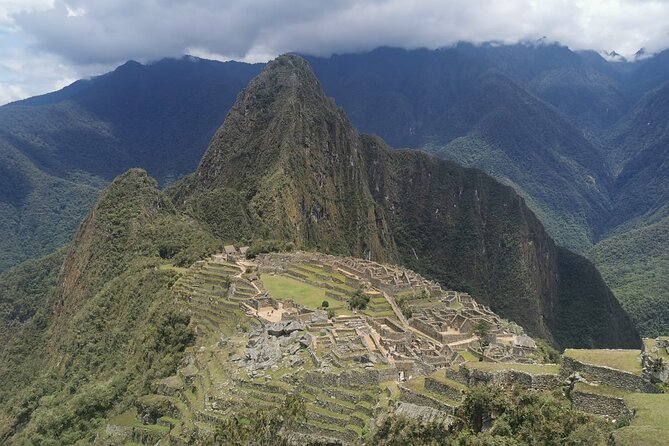 2-Day Tour in Sacred Valley and Machu Picchu from Cusco - A full day inside Machu Picchu