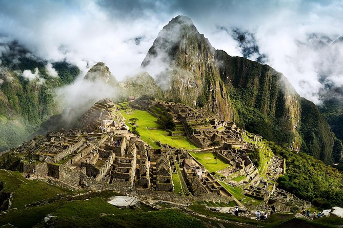 2 Day - Tour to Machu Picchu from Cusco - Group Service - The 5:40 a.m. start and the first bus uphill