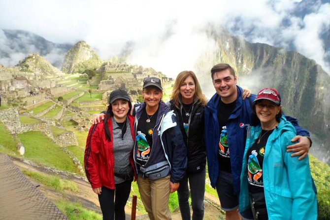 2 Days Machu Picchu Tour from Cusco - The Train Ride Through the Sacred Valley