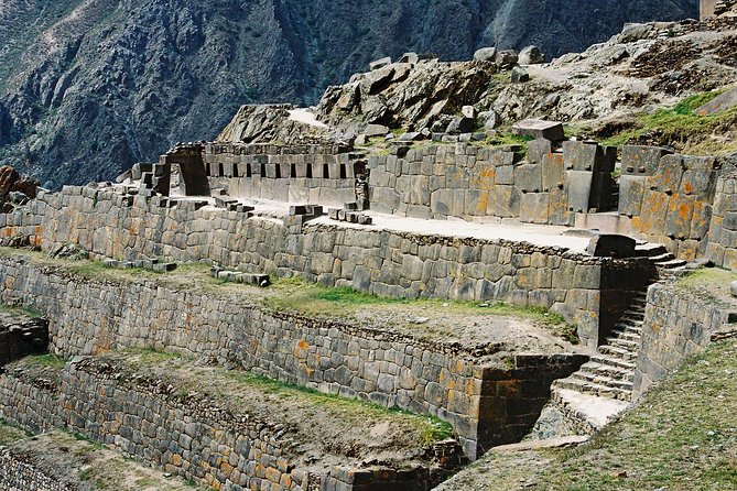 2 Days : Sacred Valley Conection Machu Picchu || Private Tour || - The Ollantaytambo train to Aguas Calientes