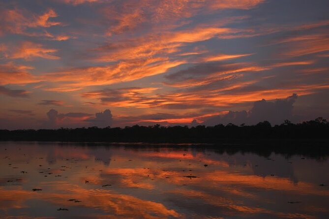 3-Day All Inclusive Guided Jungle Tour from Iquitos at Maniti Eco-Lodge - Piranha fishing and Victoria Regia