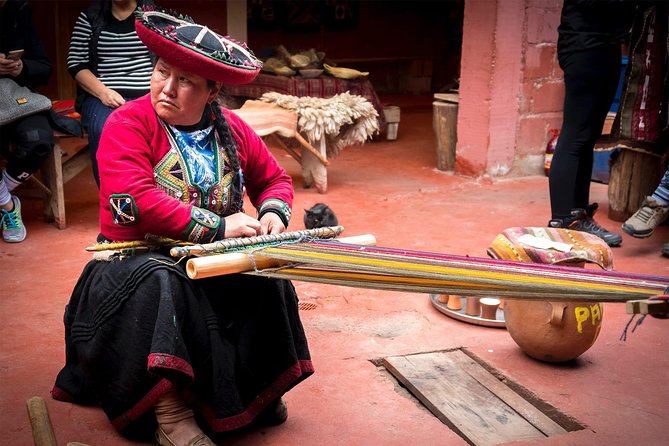 4 day - Bucketlist Cusco: Rainbow Mtn, Machu Picchu, Sacred Valley, Humantay - Food, lodging, and what the $975 covers