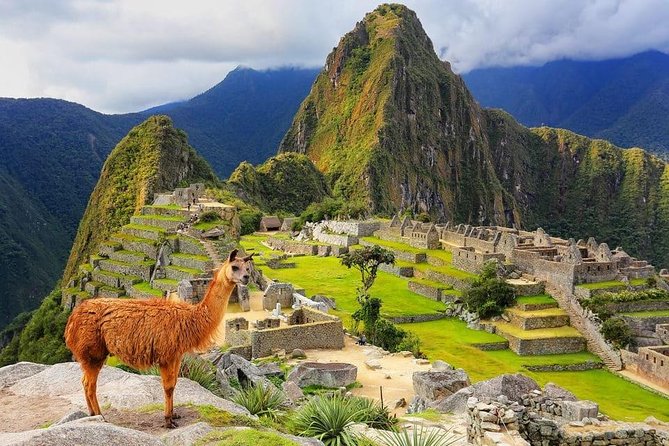 4-Day Excursion to MachuPicchu & Rainbow Mountain & City tour || All Included || - Communication, guides, and the small-group setup