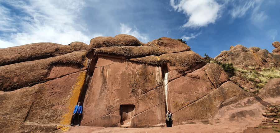 5h tour from Puno to Aramu Muru portal and Inca Ruins - Inca Uyo and the stone fertility symbols