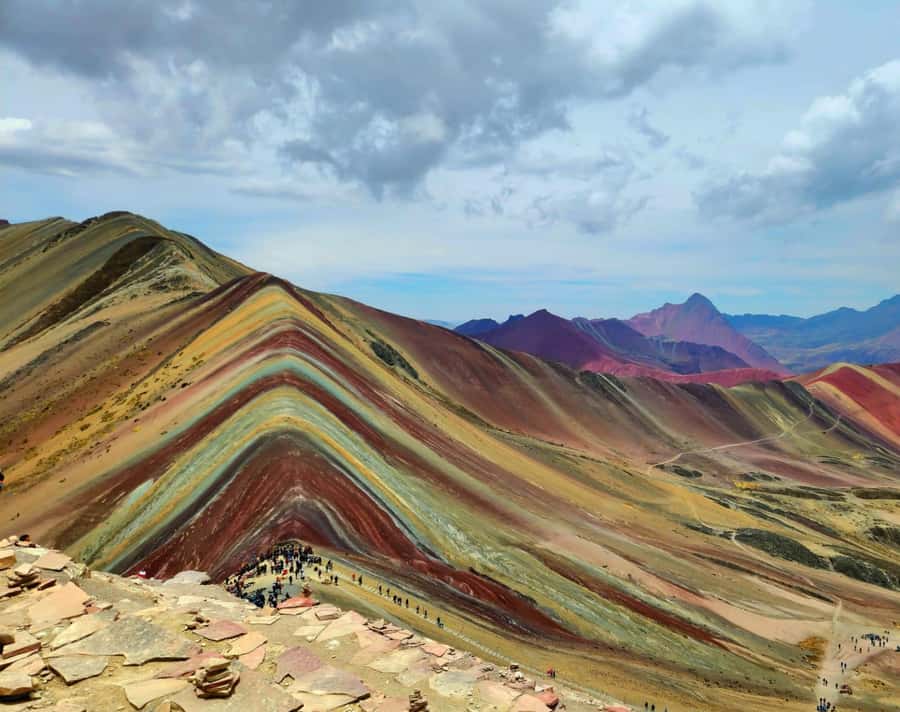 7 Colors Mountain Tour + Red Valley - Breakfast at Cusipata before the climb