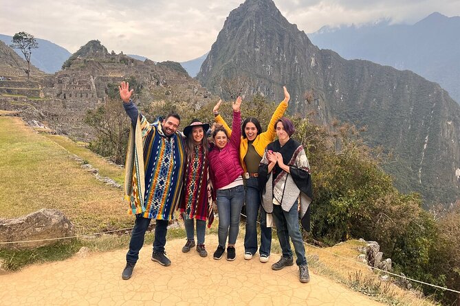 A Day at Machu Picchu, Journey to the Heart of the Andes - The long return to Cusco