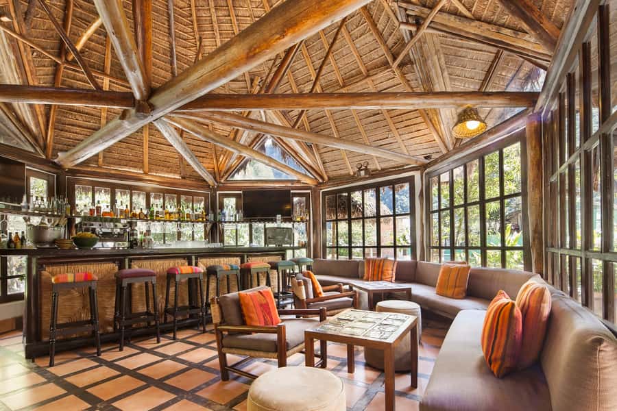 Aguas Calientes: Lunch at Cafe Inkaterra Restaurant - Who will enjoy this lunch most