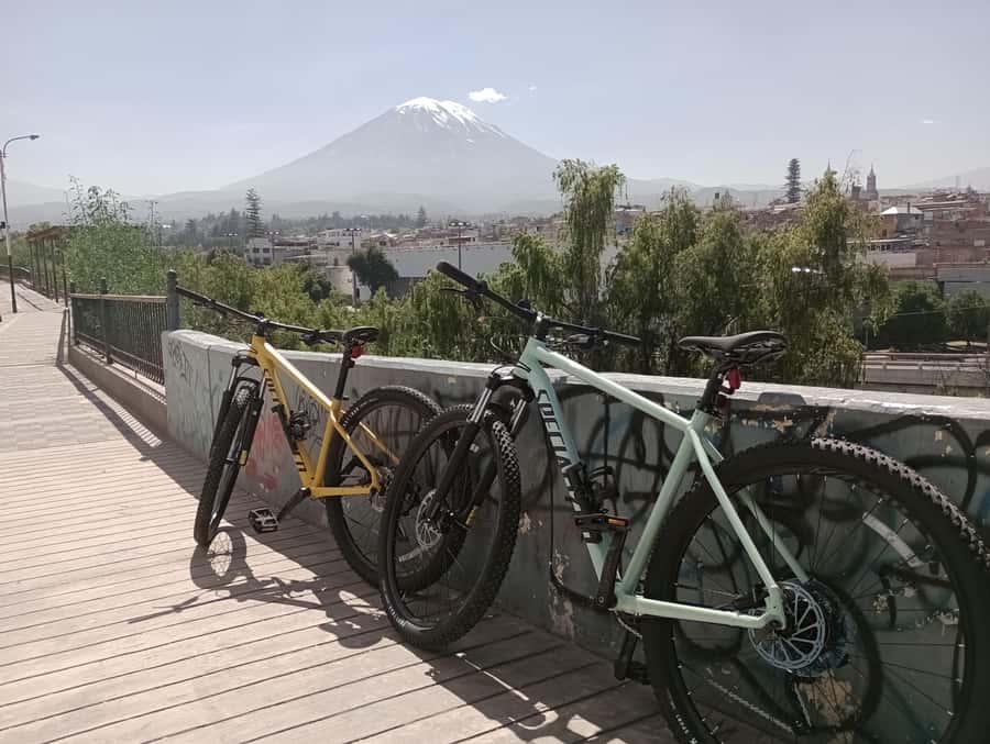 AREQUIPA BIKING CITY TOUR - Starting beside the Andean Sanctuaries Museum