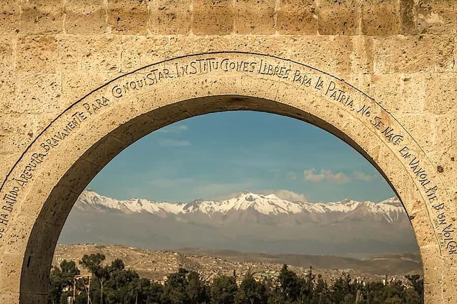 Arequipa: City Tour and Santa Catalina Monastery - Carmen Alto and the Chili River