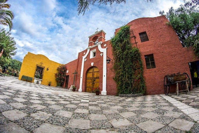 Arequipa, Historic and Colonial City and Santa Catalina Monastery - Plaza de Armas and the Cathedral