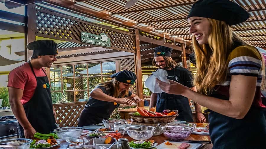 Arequipa: Peruvian Cooking Class - Choosing between the three Peruvian menus