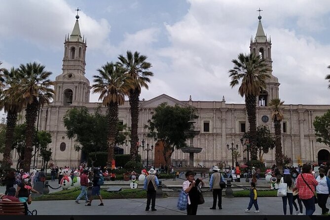Arequipa Tasting Tour - What the guides add to the experience