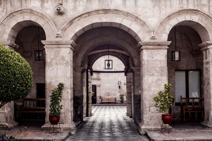 Arequipa Walking Tour and Santa Catalina Monastery - Why Santa Catalina Monastery makes this tour worthwhile