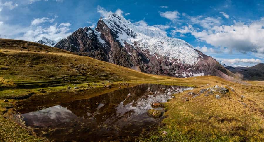 Ausangate 7 Lagoons Tour 1 day + Buffet Breakfast and Lunch - Pacchanta hot springs after the hike