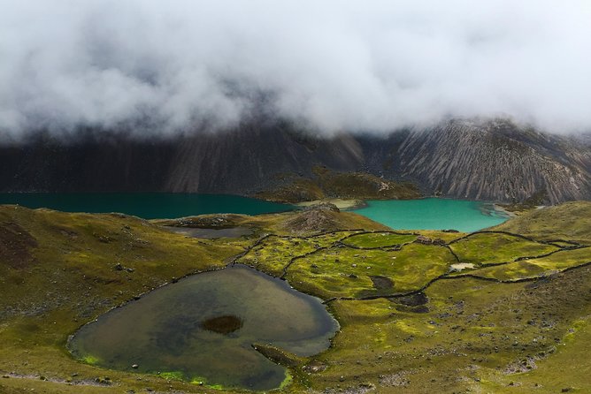Ausangate Trek 5 Days - Day 4: Blue lagoons and the Pacchanta hot springs