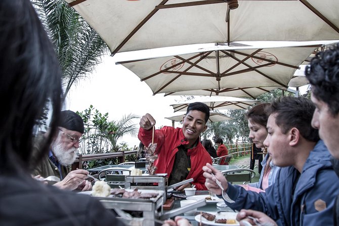 Barranco Art and Food Tour: Graffiti Walk and Culinary Delights - Group size, guide style, and service concerns