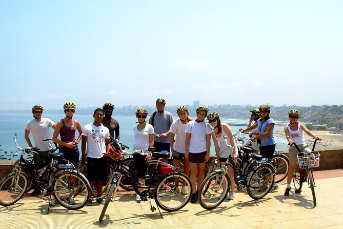 Bike Tour San Isidro, Miraflores and Barranco, - Guides, stories, and flexibility