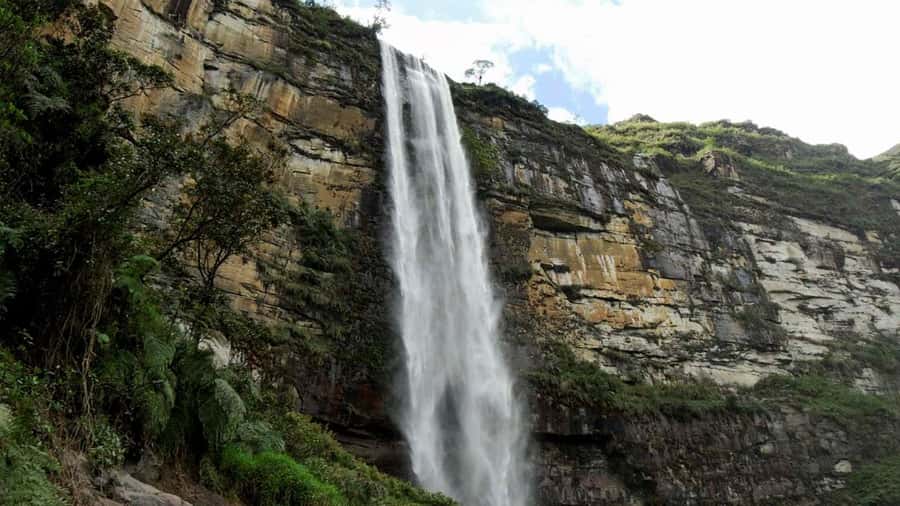 Chachapoyas: Gocta Waterfall Excursion | Entrance - Lunch | - Leaving Chachapoyas at 9:30 a.m.
