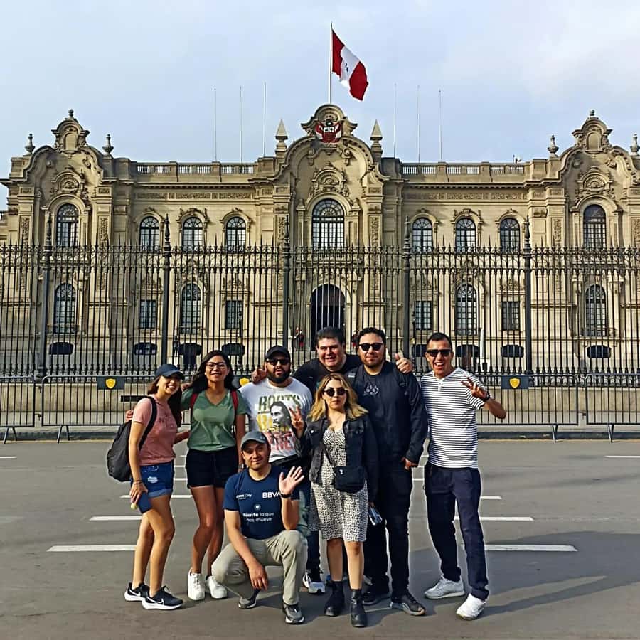 City tour and the best highlights in lima - Huaca Pucllana, an ancient temple among city streets