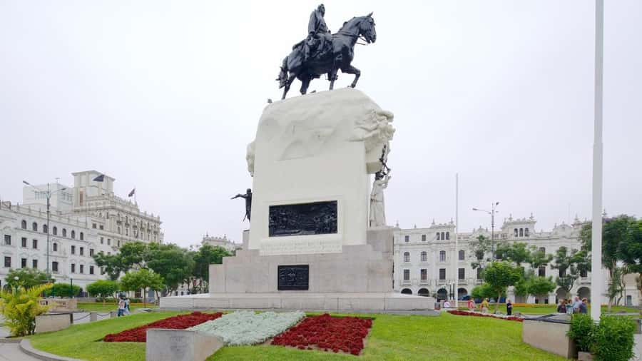 City Tour Colonial and Modern Lima Half Day Plus Ticket - San Francisco convent and the catacombs