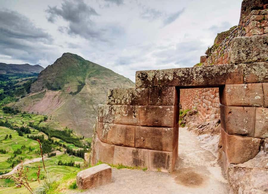 City Tour Cusco & Valle Sagrado Pisac mas Almuerzo - What to bring for this high-altitude day