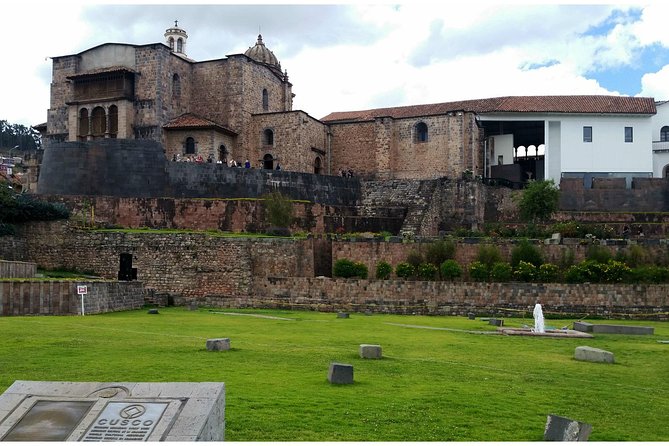 City Tour in Cusco & visit Museum South American Camelid - Q’enqo’s carved ceremonial spaces