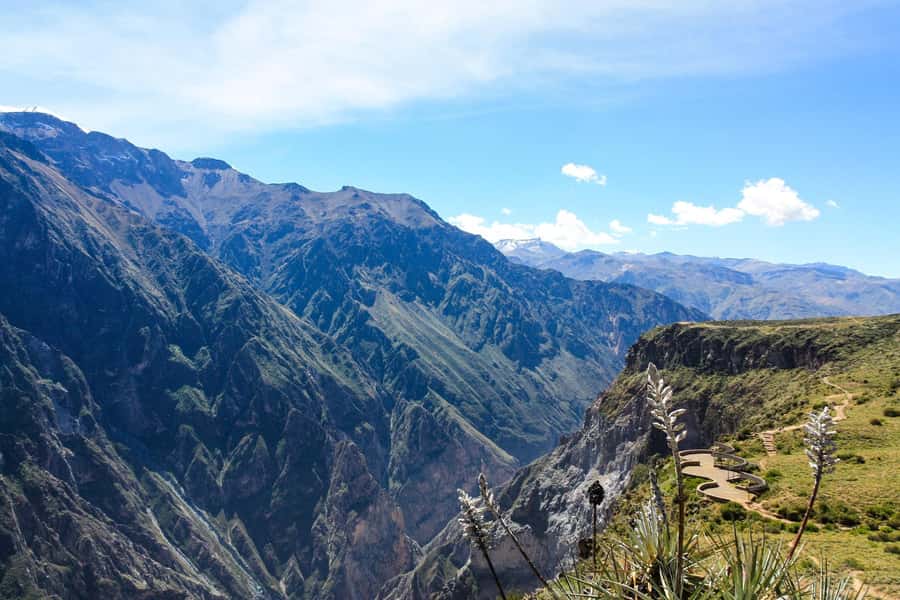 COLCA CANYON FULL DAY TOURS - 4,800 meters at the Volcanoes Viewpoint