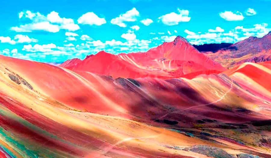 Colorful mountain tour Palcoyo | Cusco - Breakfast near Cusipata before the hike