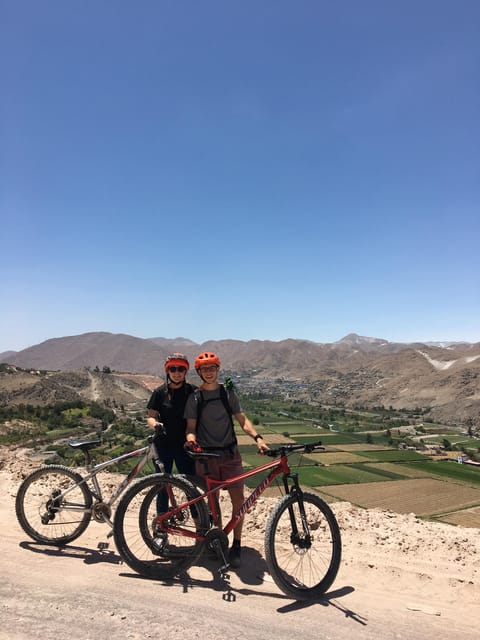 Congata Rover,3 hours bike ride tour in arequipa - Bikes, helmets, gloves, and what you should bring