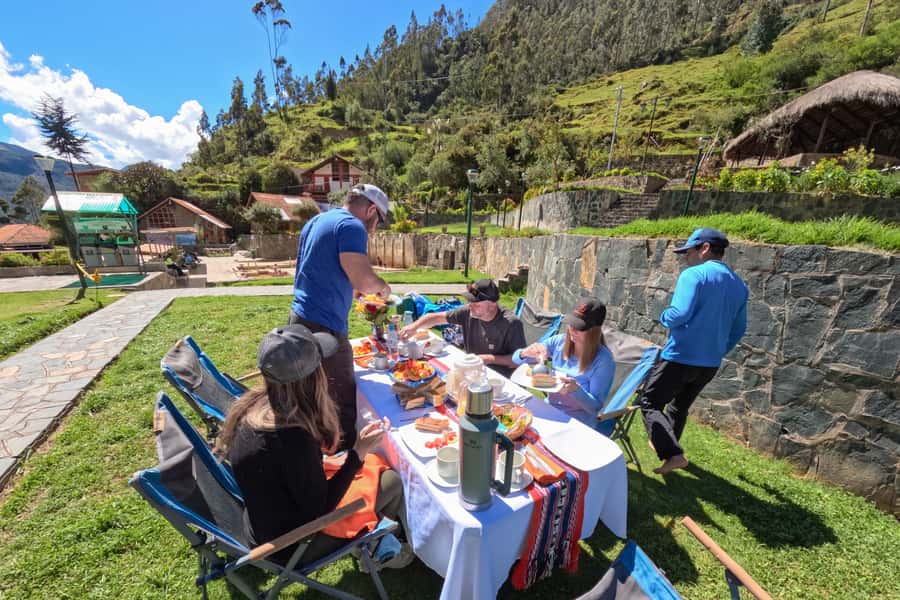 Cusco: 4-Day Lares Trek to Machu Picchu with Panoramic Train - Day 3: Down to the Sacred Valley, then on to Machu Picchu