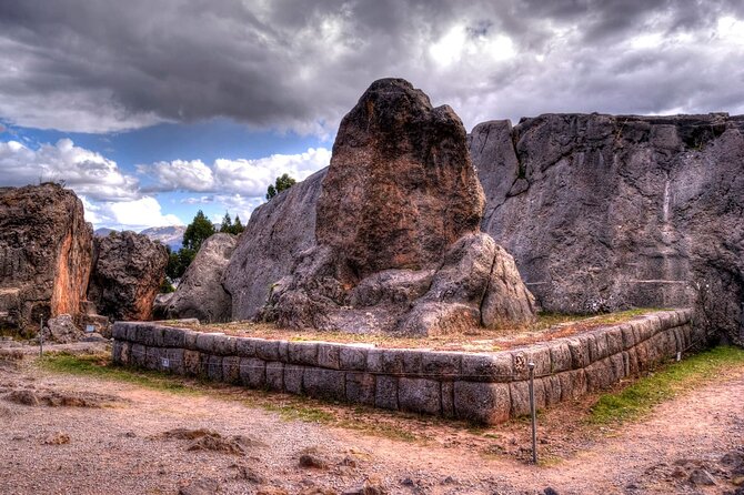 Cusco 7 days Tour in Machu Picchu, Humantay Lake and Vinicunca - Day 2: Pisac, Ollantaytambo, and the train to Aguas Calientes