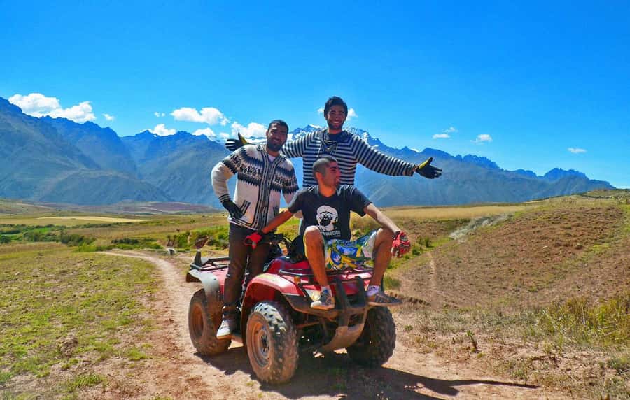 Cusco: Aventura Cuatrimoto en Moray y Salineras medio dia - The first ride toward Moray
