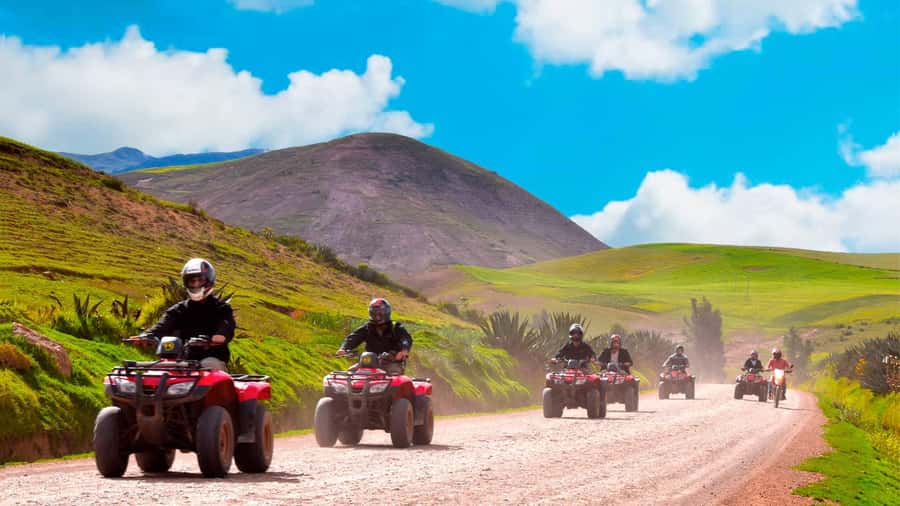 Cusco: Aventura Cuatrimoto en Moray y Salineras medio dia - Starting in Cusco and reaching Cruzpata