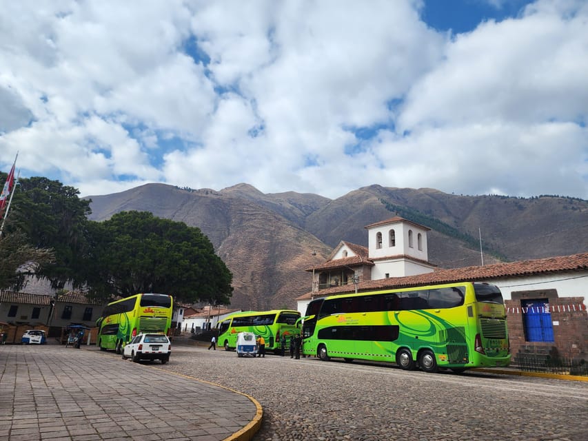 Cusco: Bus Turistico Puno Cusco con Tour y Buffet - Who should book this day trip?