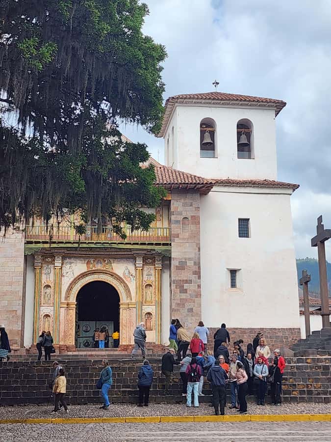 Cusco: Bus Turistico Puno Cusco con Tour y Buffet - La Raya at high altitude