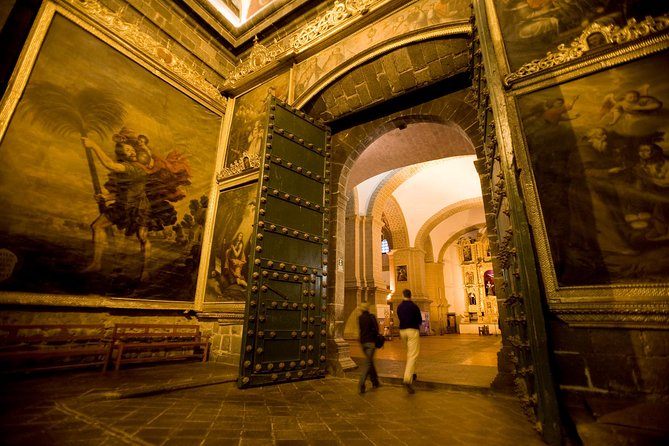 Cusco City Sightseeing and Sacsayhuaman Archeological Park Tour - Qorikancha: where Inca wealth met a Spanish convent