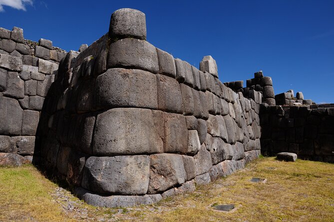 Cusco City Sightseeing and Sacsayhuaman Archeological Park Tour - What the guide adds to the experience