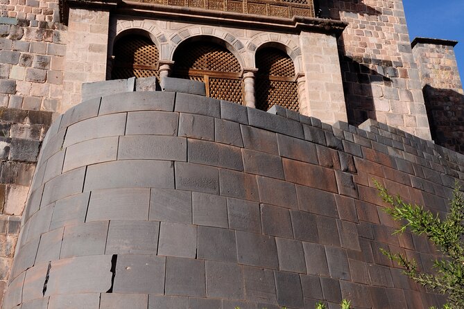 Cusco City Sightseeing, San Pedro Market, Cathedral and Qorikancha Temple - How the transport affects a short tour