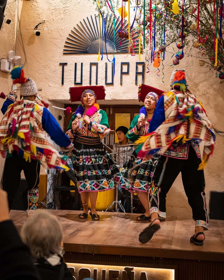 Cusco: Folkloric Andean Show & 3-Course Dinner at Tunupa - A Cusco evening begins beside the cathedral