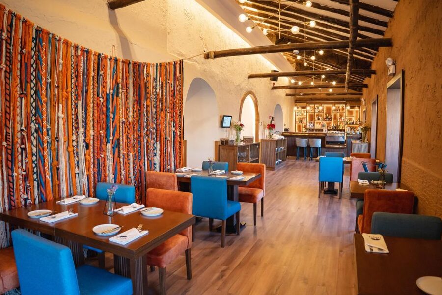 Cusco: Folkloric Andean Show & 3-Course Dinner at Tunupa - How the seating can change the night