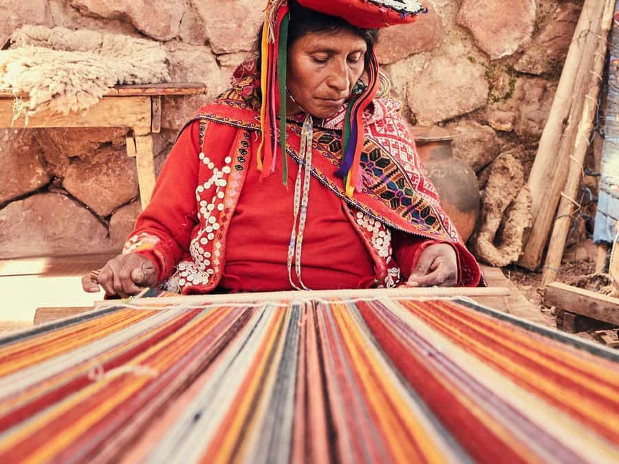 Cusco: Full-Day Sacred Valley History Tour - Chinchero and the living Quechua tradition