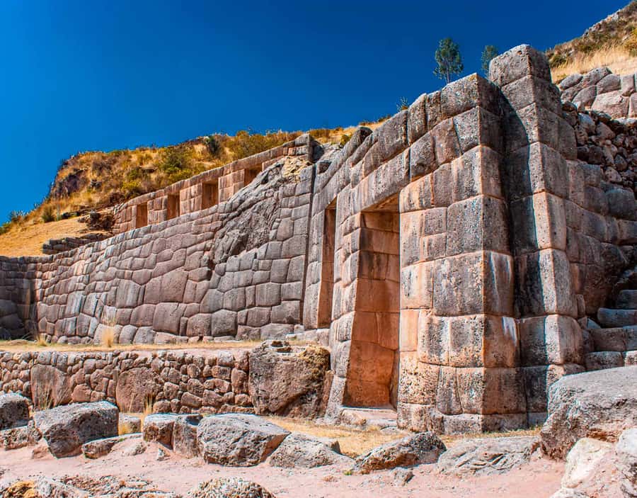 Cusco: Half-Day City Tour - Guides, languages, and group experience