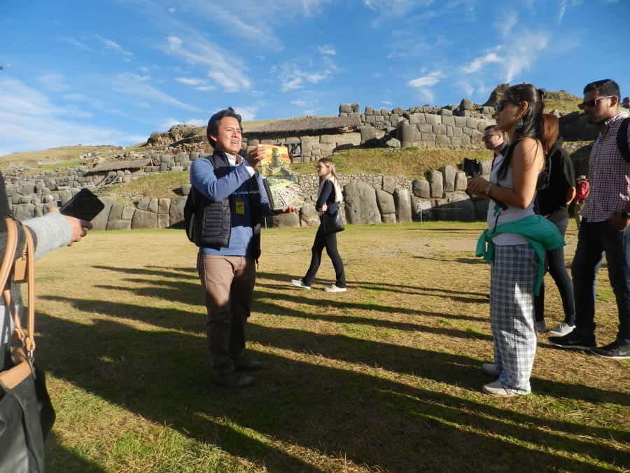 Cusco: Half-Day Historic City Tour - Puca Pucara, a checkpoint above Cusco