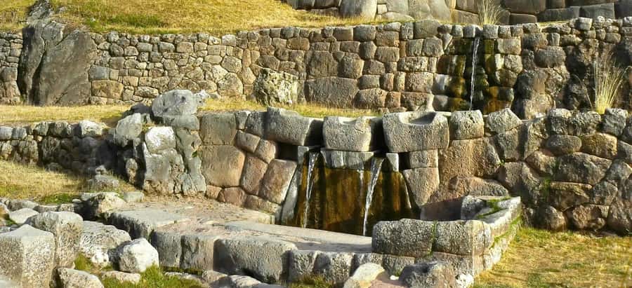 Cusco: Historical Guided City Tour with 4 Inca Ruins - Tambomachay and the Inca worship of water