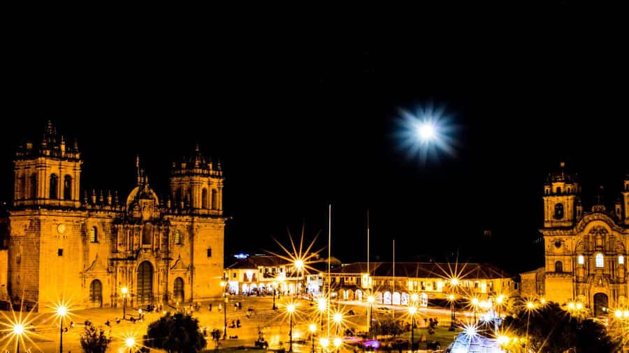 Cusco: Legends and History Night Tour with Pisco Sour - Cristo Blanco: a wide view before the street stories
